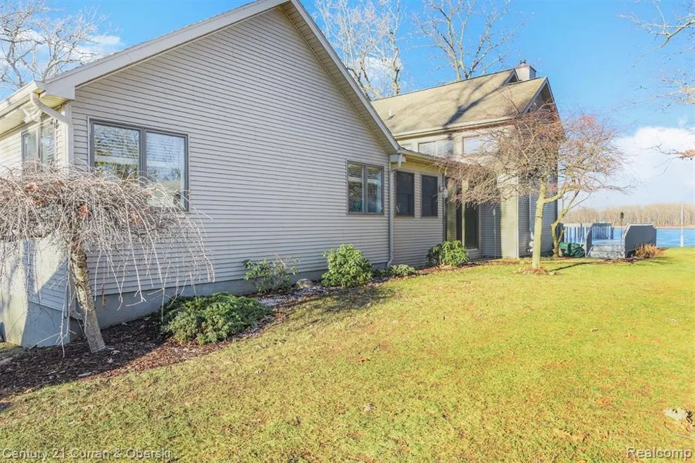 8862 Bellemere Court Napoleon Township, MI 49201