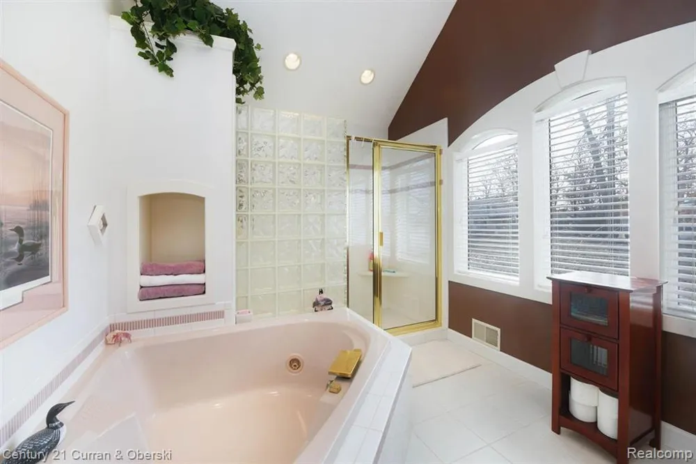 8862 Bellemere Court Napoleon Township, MI 49201