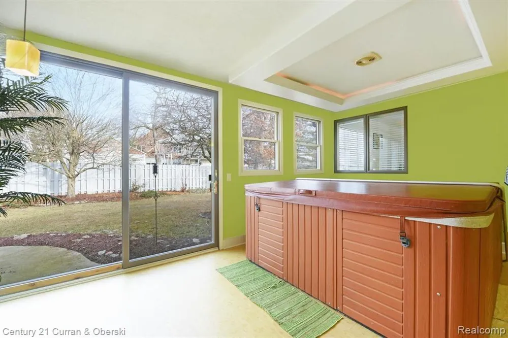 8862 Bellemere Court Napoleon Township, MI 49201