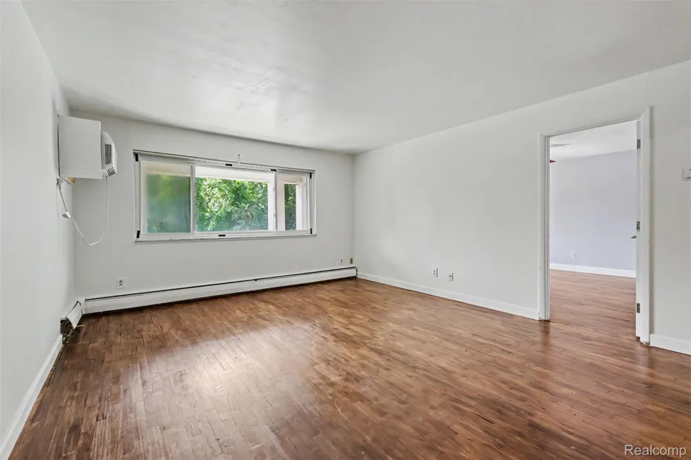 525 Fairbrook Street #207 Northville City, MI 48167