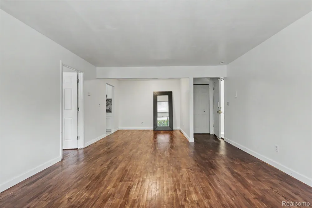 525 Fairbrook Street #207 Northville City, MI 48167