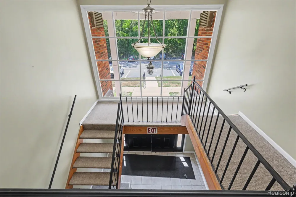 525 Fairbrook Street #207 Northville City, MI 48167
