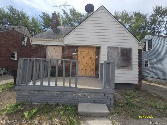 16410 Manning Street Detroit City, MI 48205