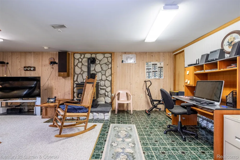 6595 Six Mile Road Salem Township, MI 48168