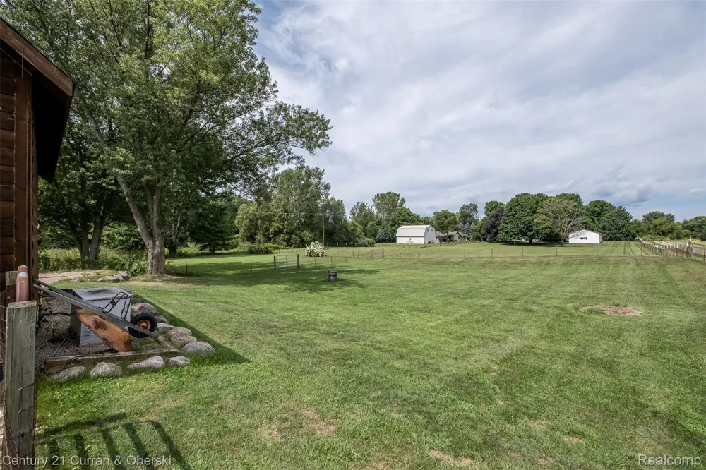 6595 Six Mile Road Salem Township, MI 48168
