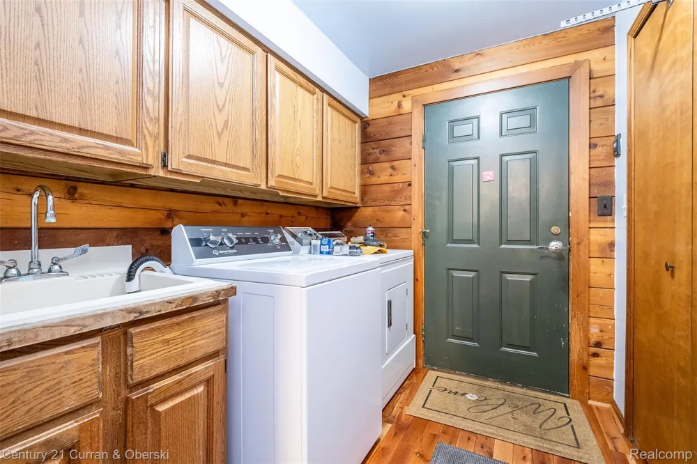 6595 Six Mile Road Salem Township, MI 48168