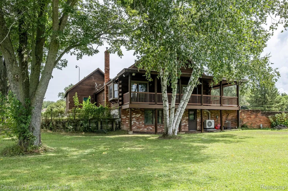 6595 Six Mile Road Salem Township, MI 48168
