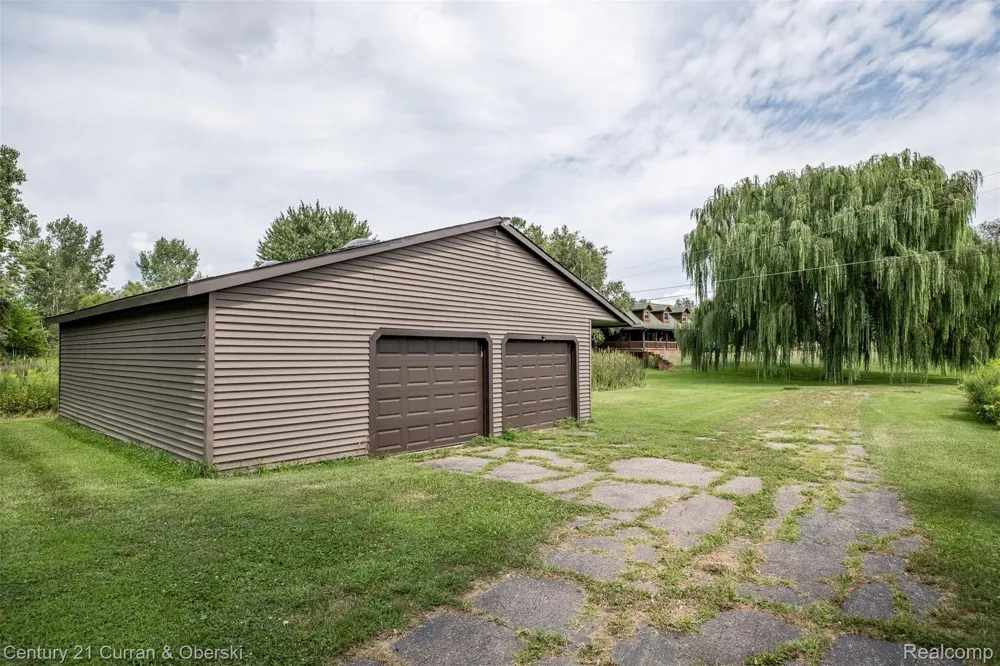 6595 Six Mile Road Salem Township, MI 48168