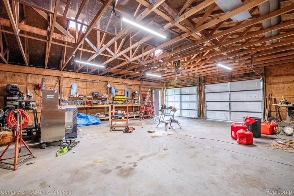 6595 Six Mile Road Salem Township, MI 48168