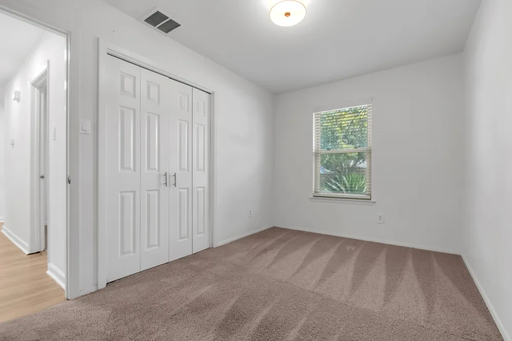 5721 Macneill Drive Haltom City, TX 76148