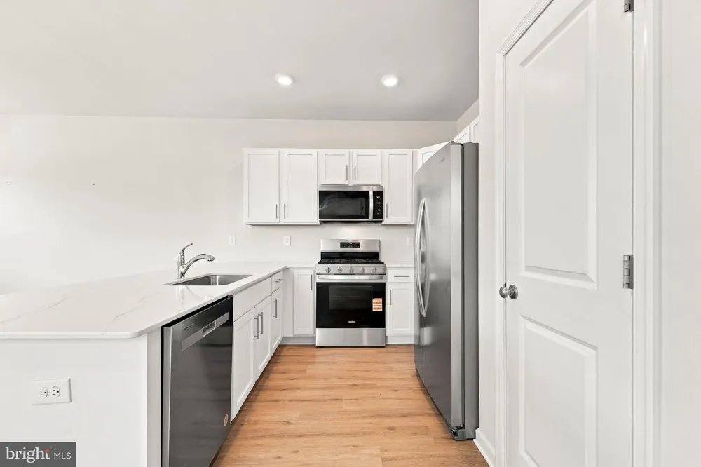 126 COROLLA DRIVE Egg Harbor Township, NJ 08234