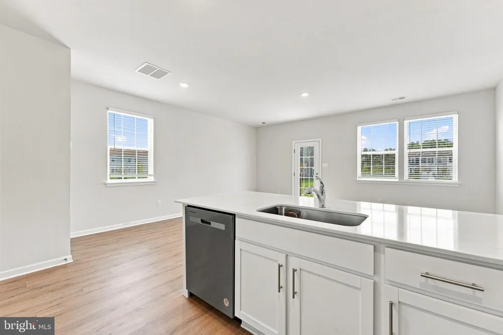 126 COROLLA DRIVE Egg Harbor Township, NJ 08234