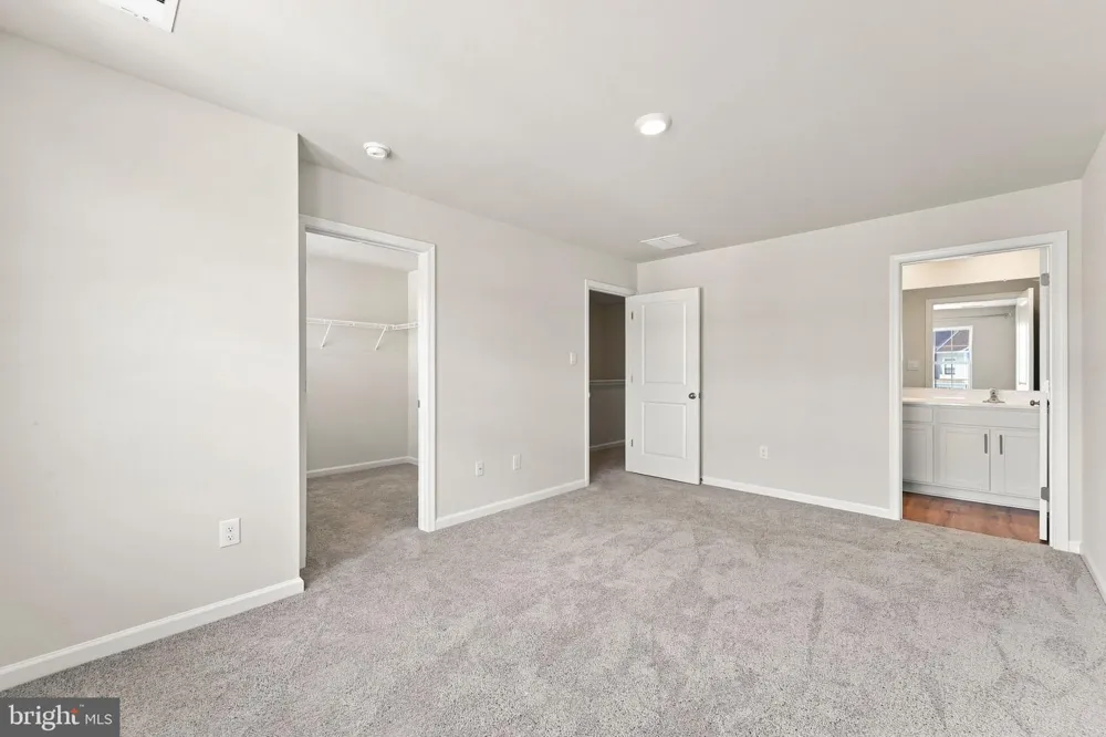 126 COROLLA DRIVE Egg Harbor Township, NJ 08234