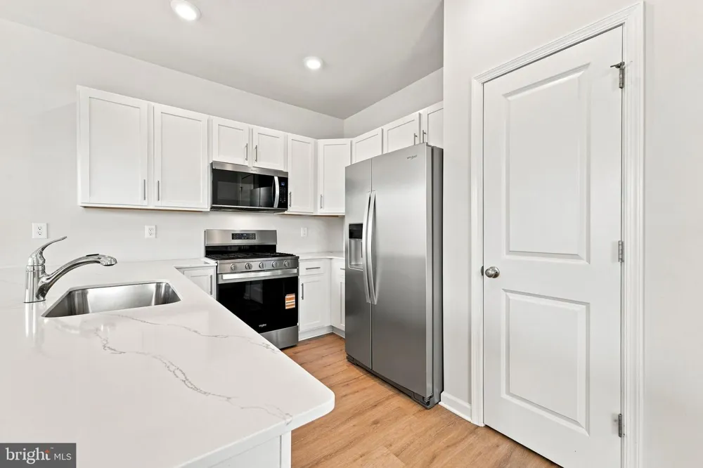 126 COROLLA DRIVE Egg Harbor Township, NJ 08234