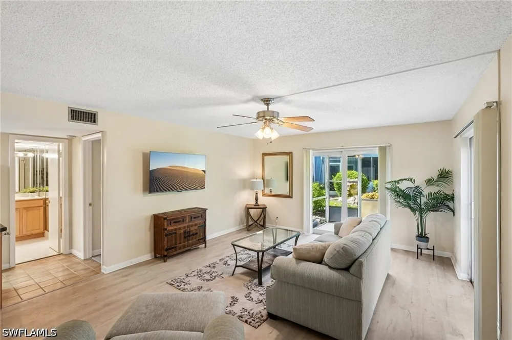 Palm Drive #5 Naples, FL 34112