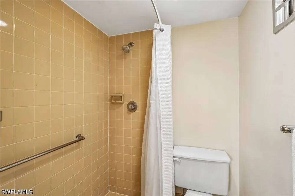 Palm Drive #5 Naples, FL 34112