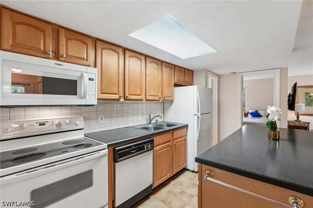 Palm Drive #5 Naples, FL 34112