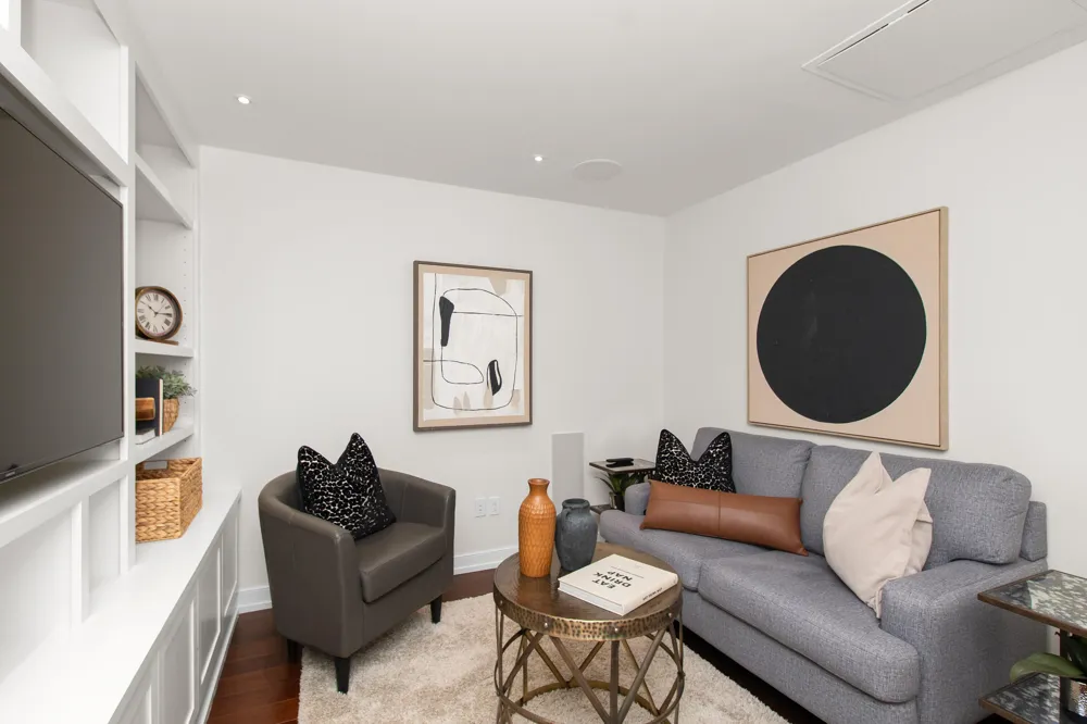 121 W Kingsley Street #502 Ann Arbor, MI 48103