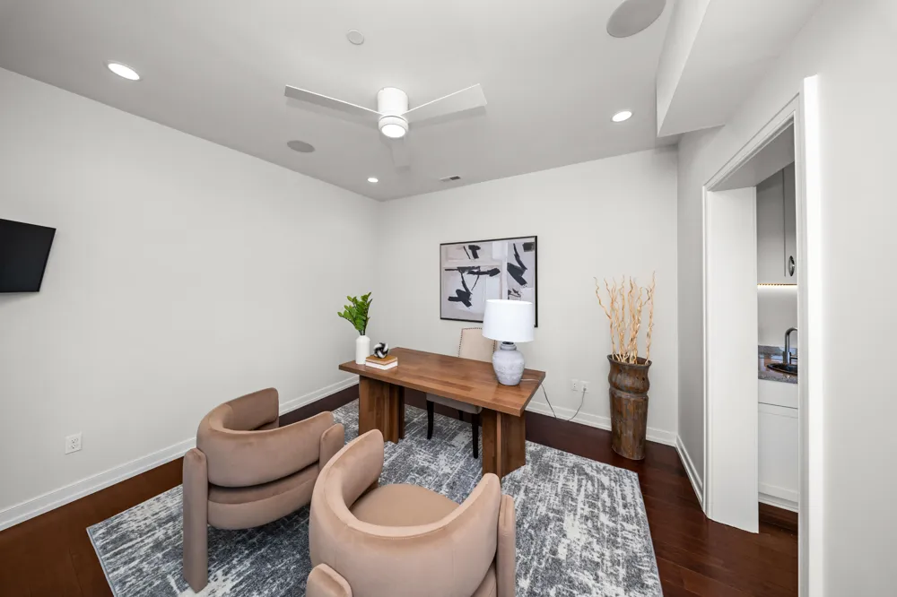 121 W Kingsley Street #502 Ann Arbor, MI 48103