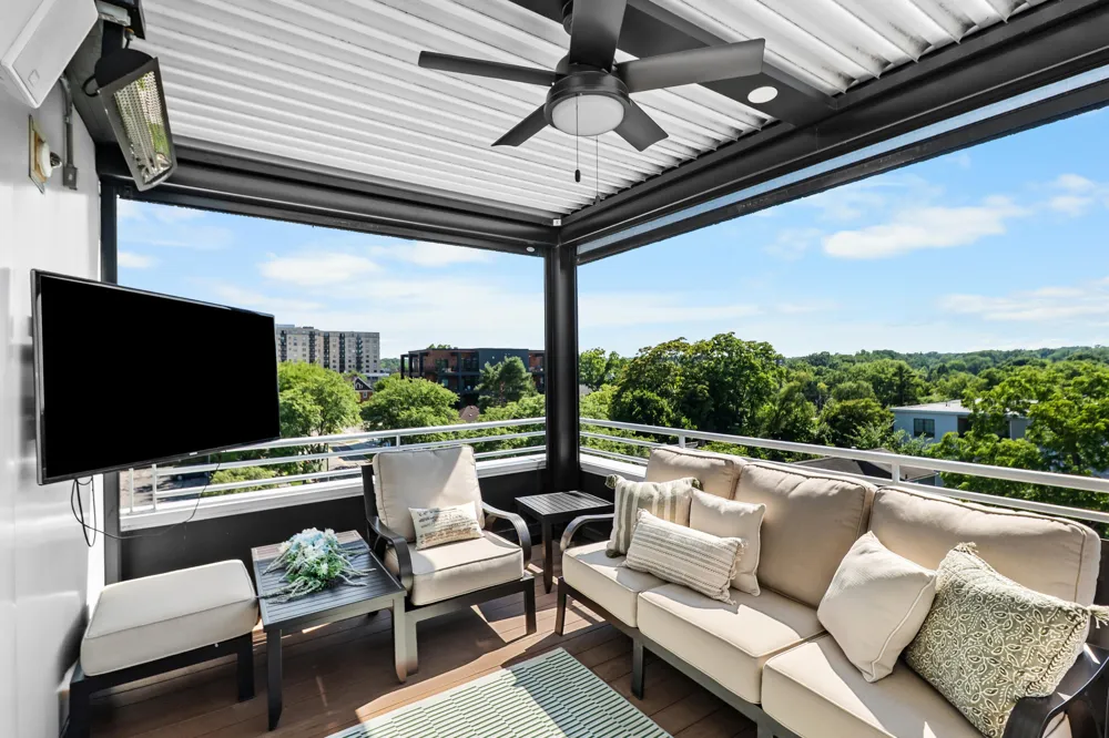 121 W Kingsley Street #502 Ann Arbor, MI 48103