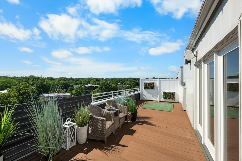 121 W Kingsley Street #502 Ann Arbor, MI 48103