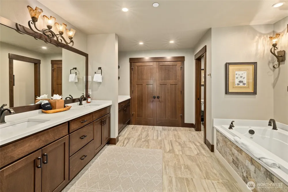 980 Larkspur Loop Cle Elum, WA 98922