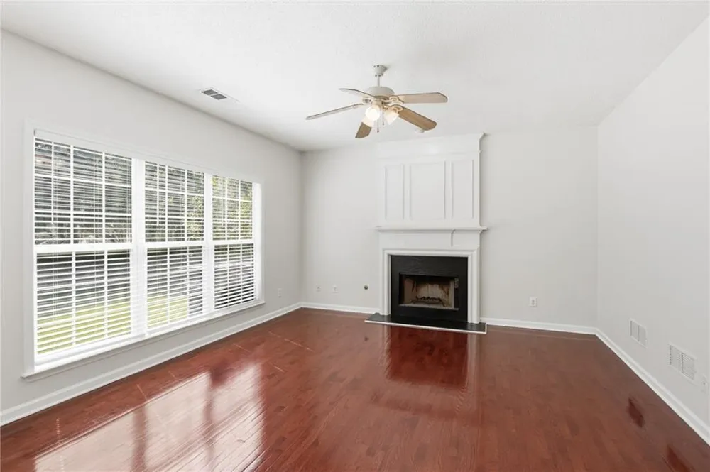 4320 Sugar Maple NW Acworth, GA 30101