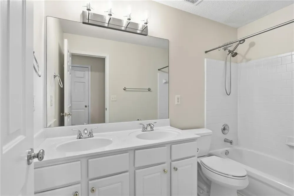 4320 Sugar Maple NW Acworth, GA 30101