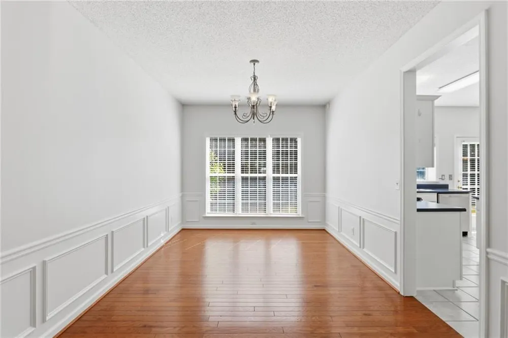 4320 Sugar Maple NW Acworth, GA 30101