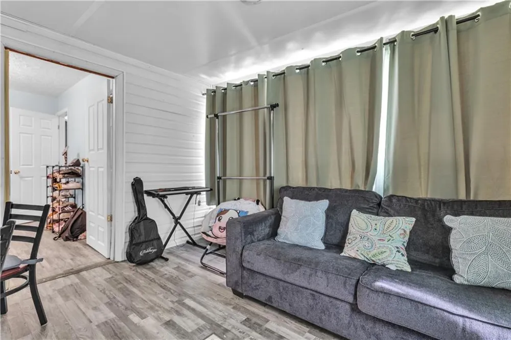 3877 Deaton Road Flowery Branch, GA 30542