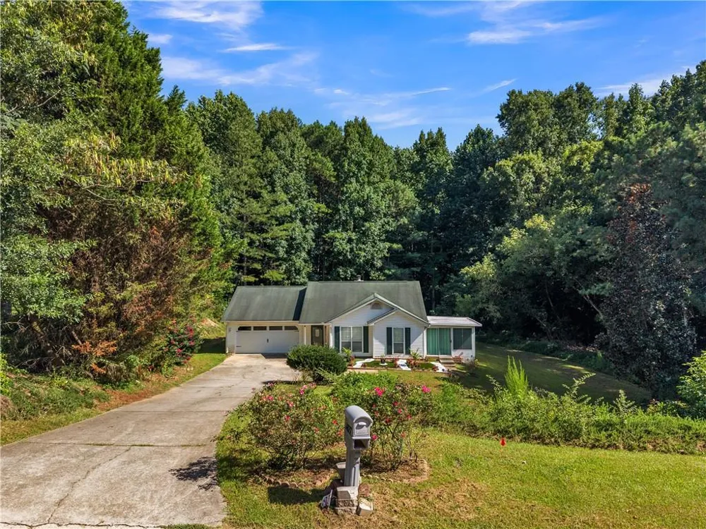3877 Deaton Road Flowery Branch, GA 30542