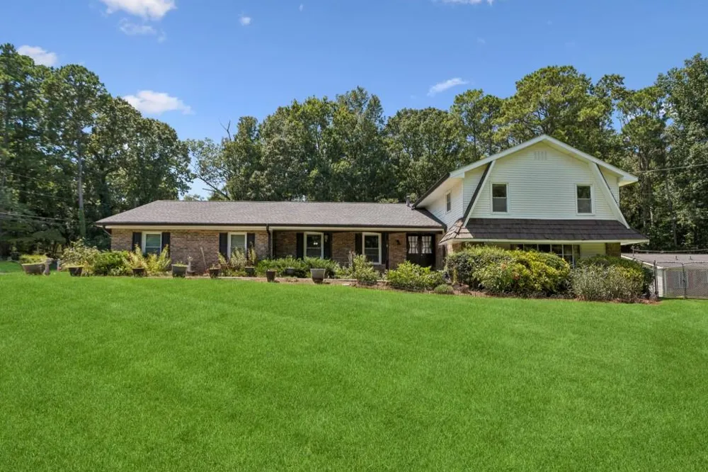 212 Simpson Drive NE Kennesaw, GA 30144