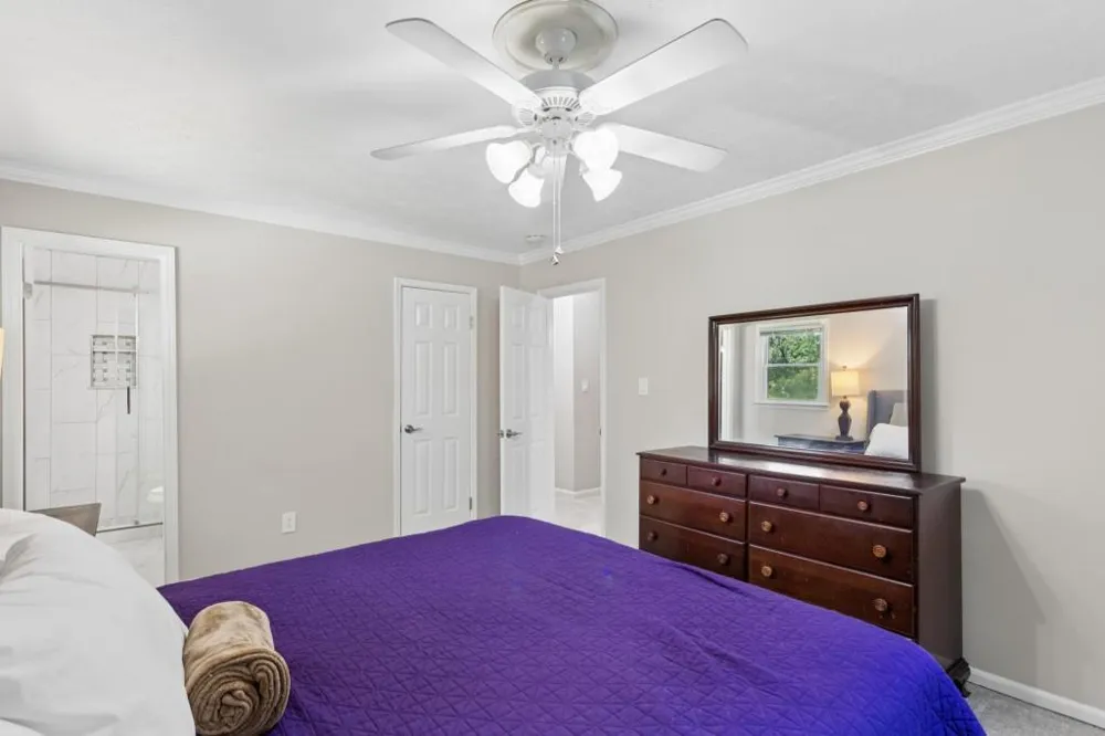 212 Simpson Drive NE Kennesaw, GA 30144