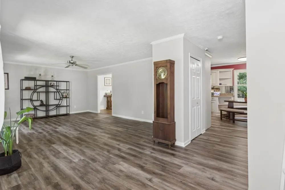 212 Simpson Drive NE Kennesaw, GA 30144