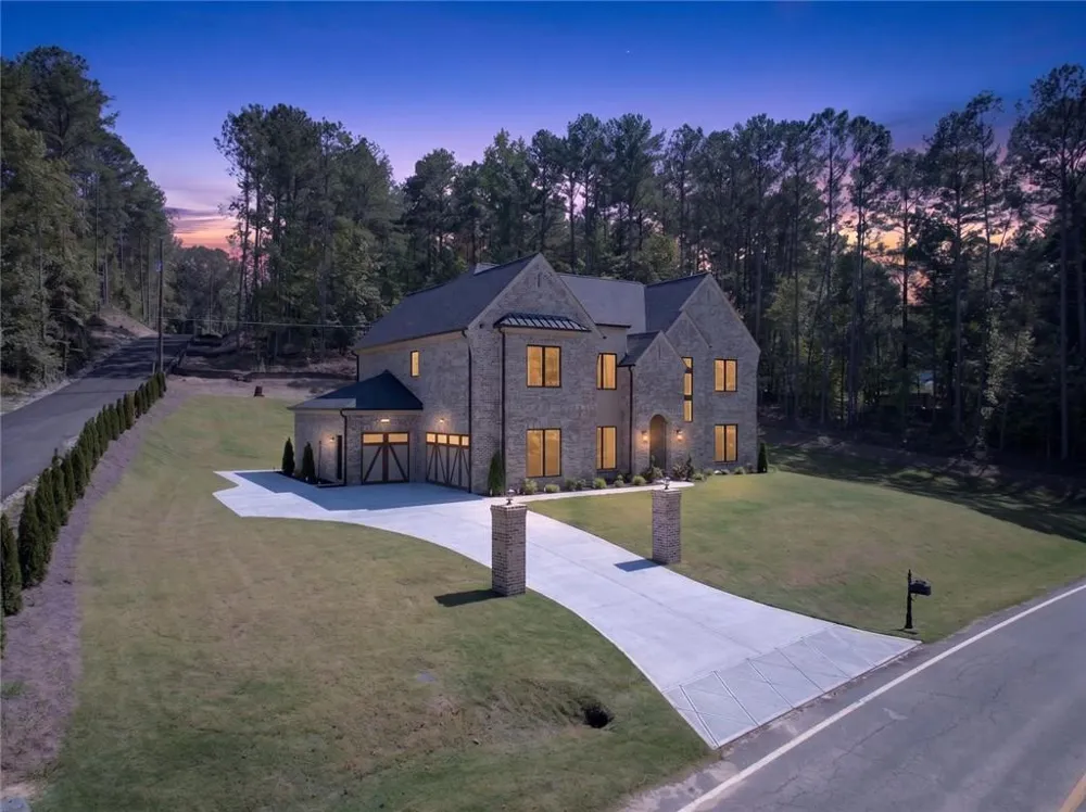 1557 Whitley Road Dacula, GA 30019