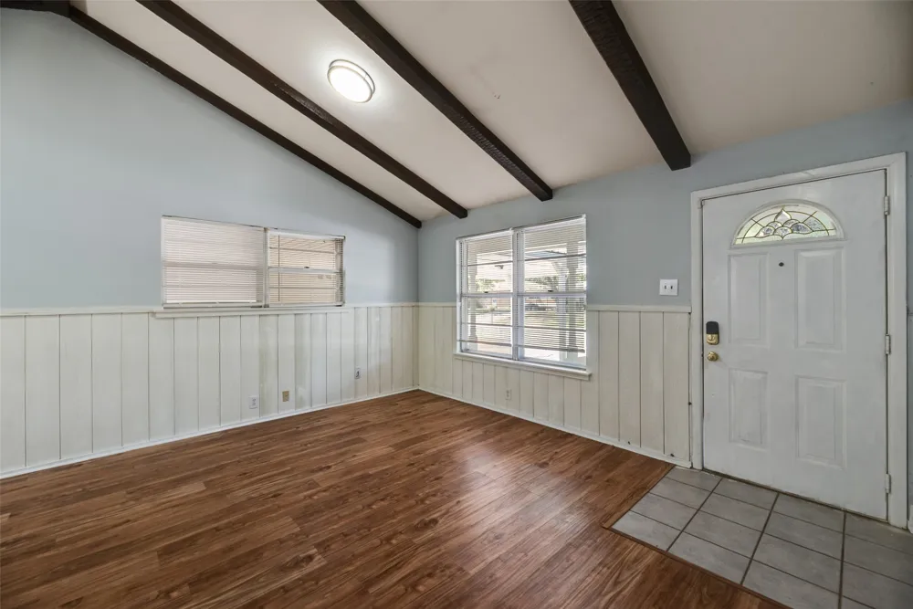 1716 Harris Street Gainesville, TX 76240