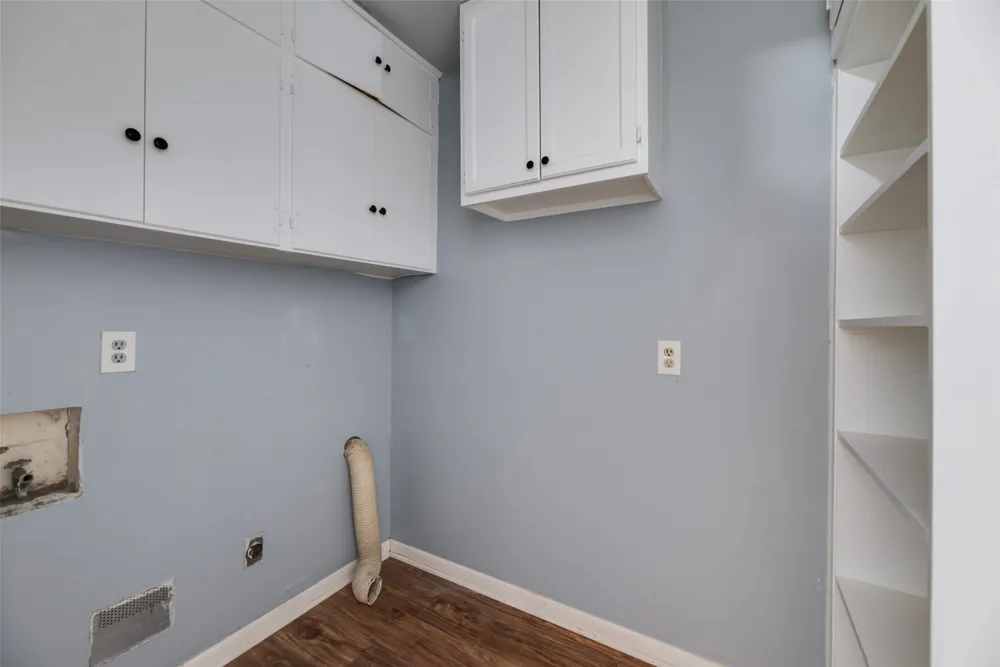 1716 Harris Street Gainesville, TX 76240