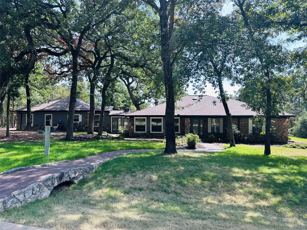 4179 Pedernales E Athens, TX 75752