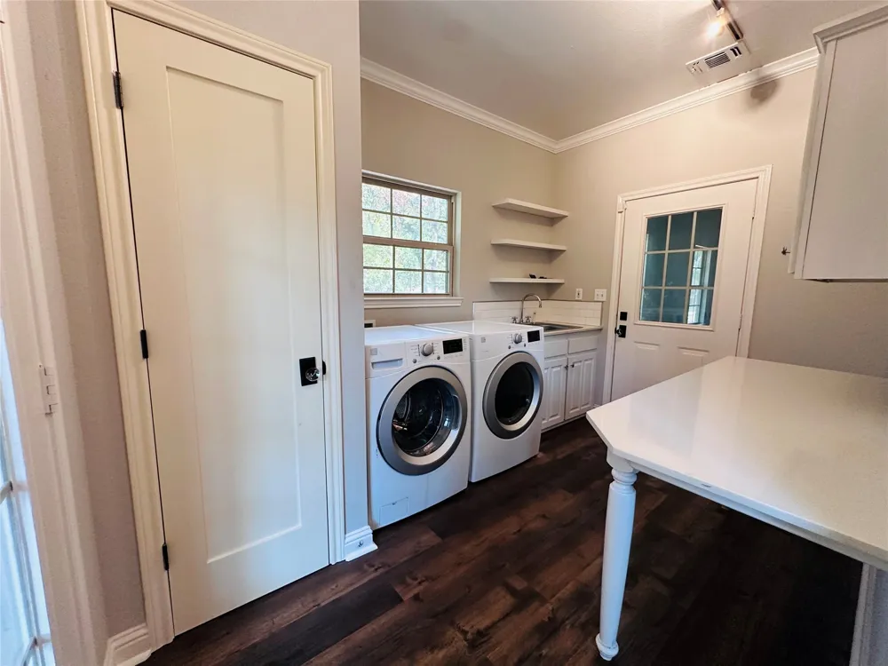 4179 Pedernales E Athens, TX 75752