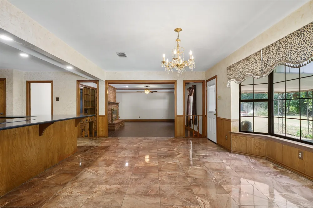 1609 E Farmers Road Seagoville, TX 75159