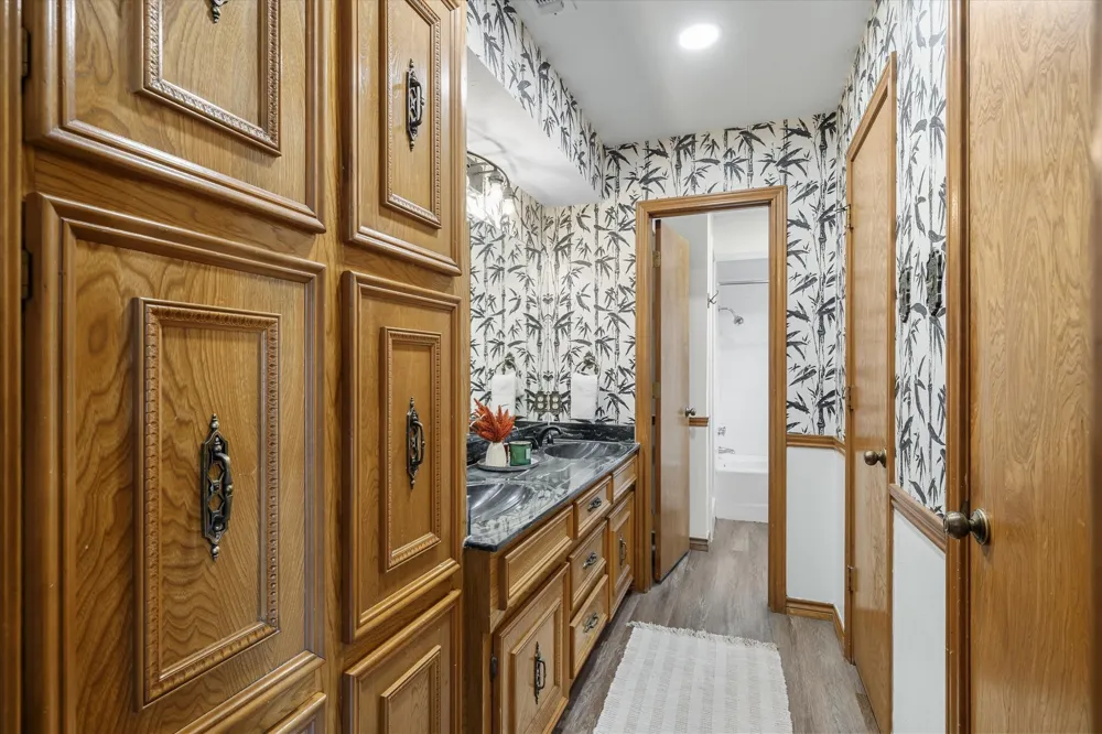 1609 E Farmers Road Seagoville, TX 75159