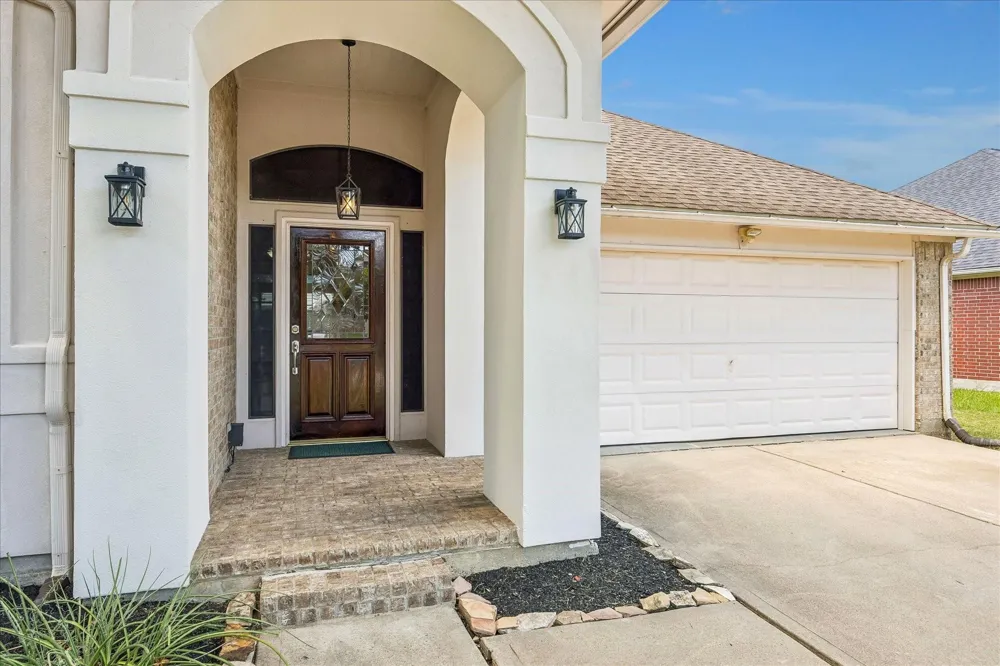 3419 Glastonbury Drive Pearland, TX 77581