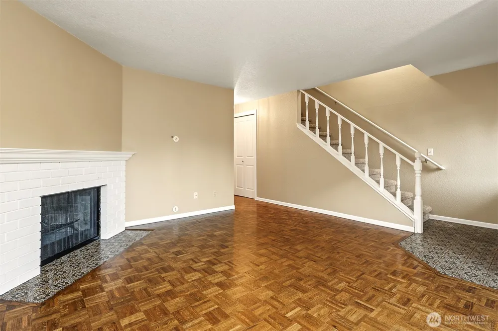 8719 238th Street SW #B3 Edmonds, WA 98026