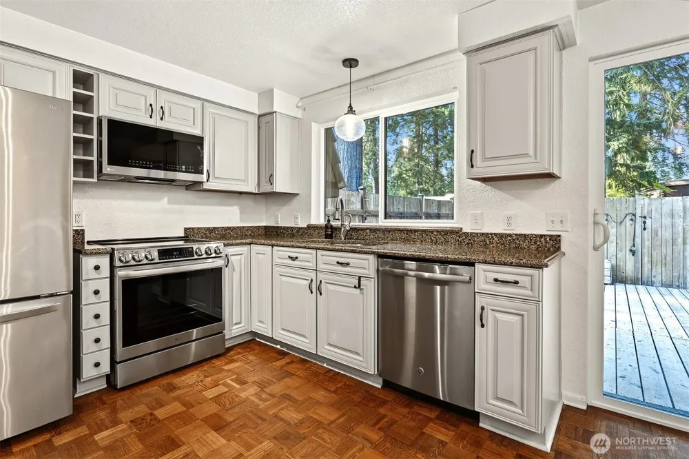8719 238th Street SW #B3 Edmonds, WA 98026