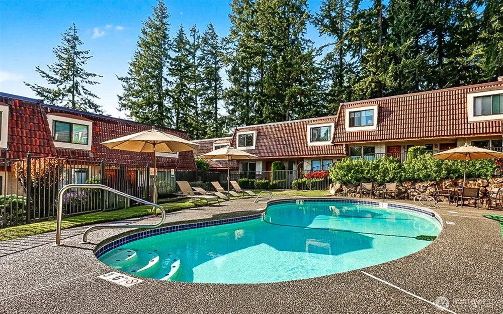 8719 238th Street SW #B3 Edmonds, WA 98026