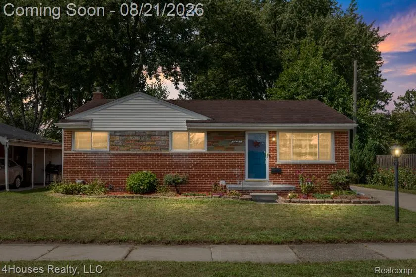 29039 Shirley Avenue Madison Heights City, MI 48071