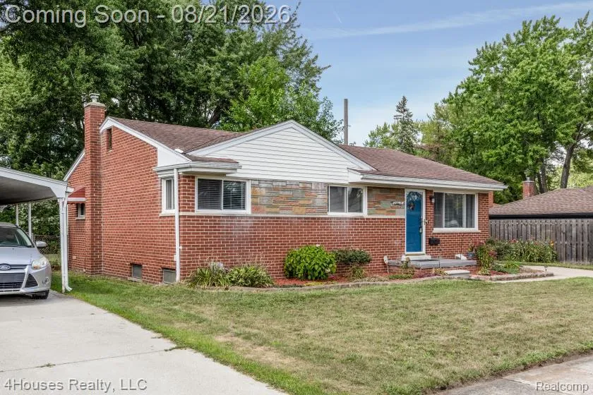 29039 Shirley Avenue Madison Heights City, MI 48071