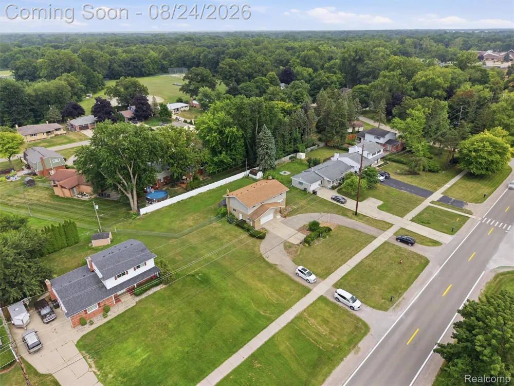 54266 Mound Road Shelby Charter Township, MI 48316