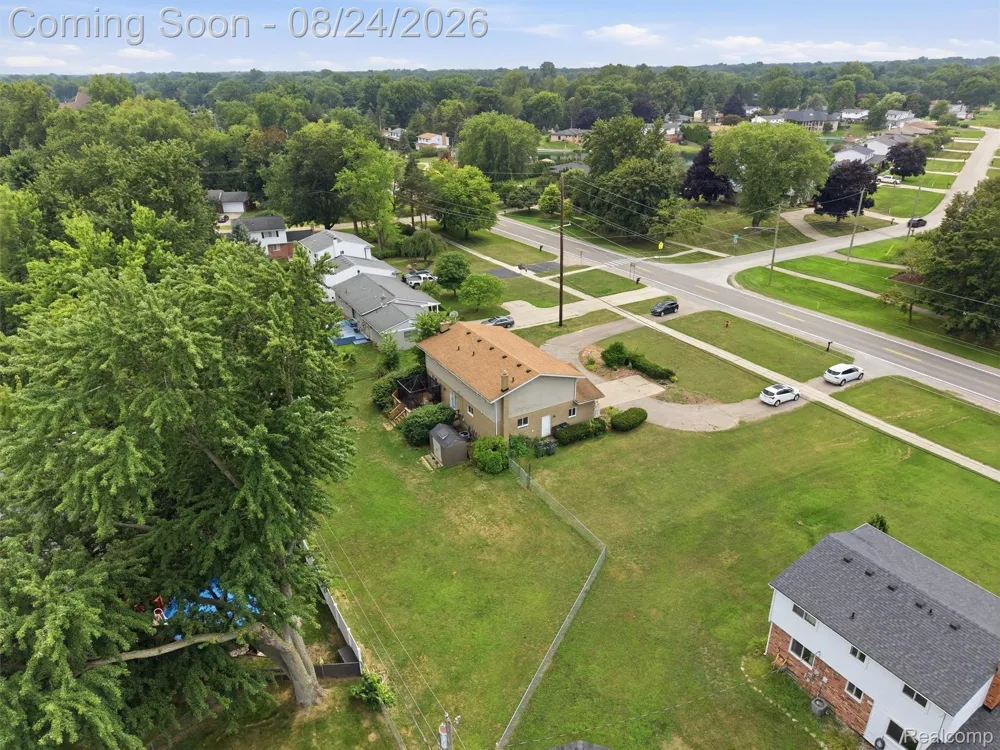 54266 Mound Road Shelby Charter Township, MI 48316