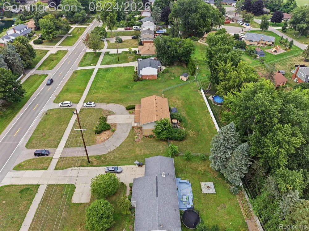 54266 Mound Road Shelby Charter Township, MI 48316